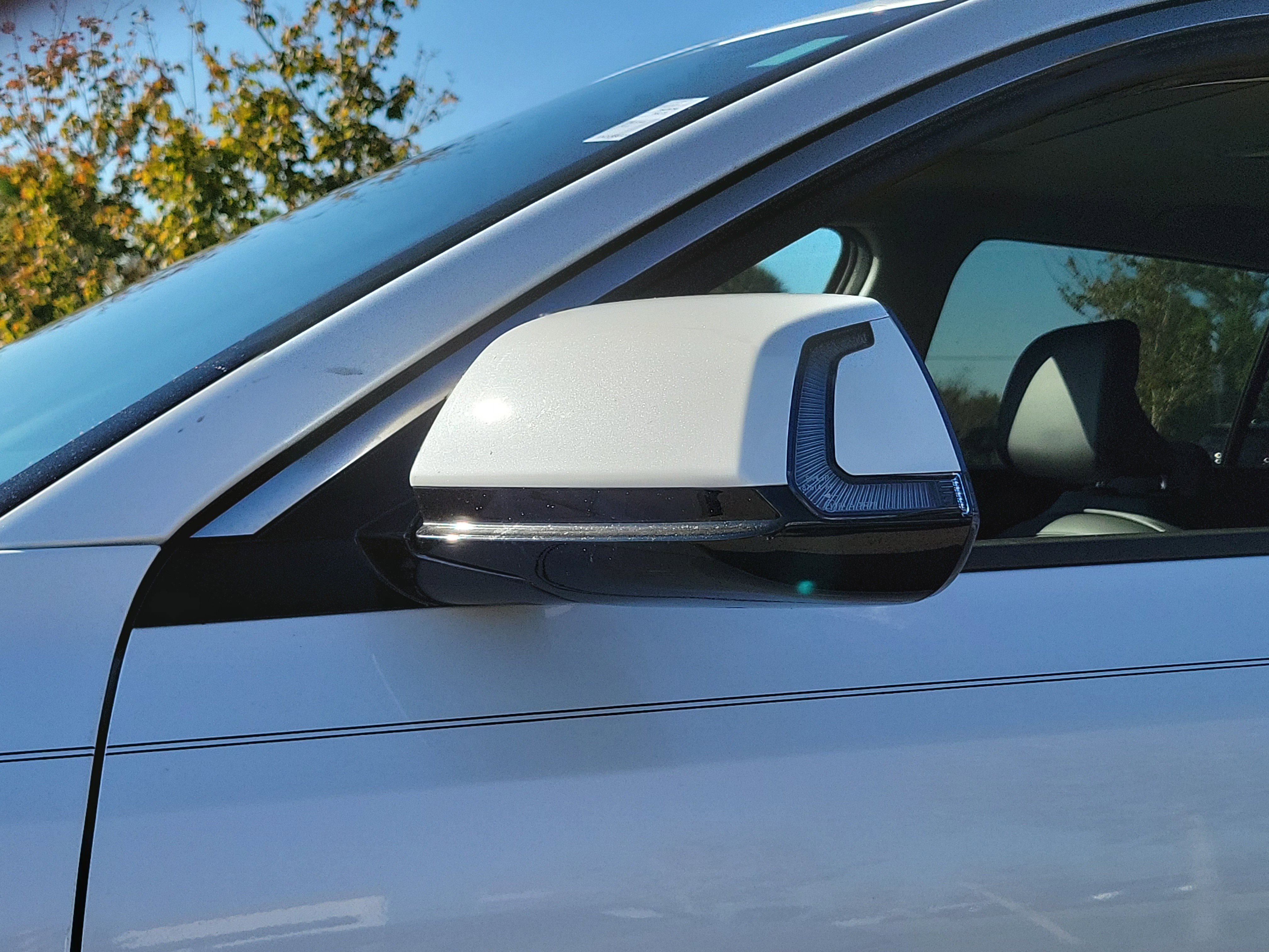 Used 2023 Kia Niro EX Touring image 9