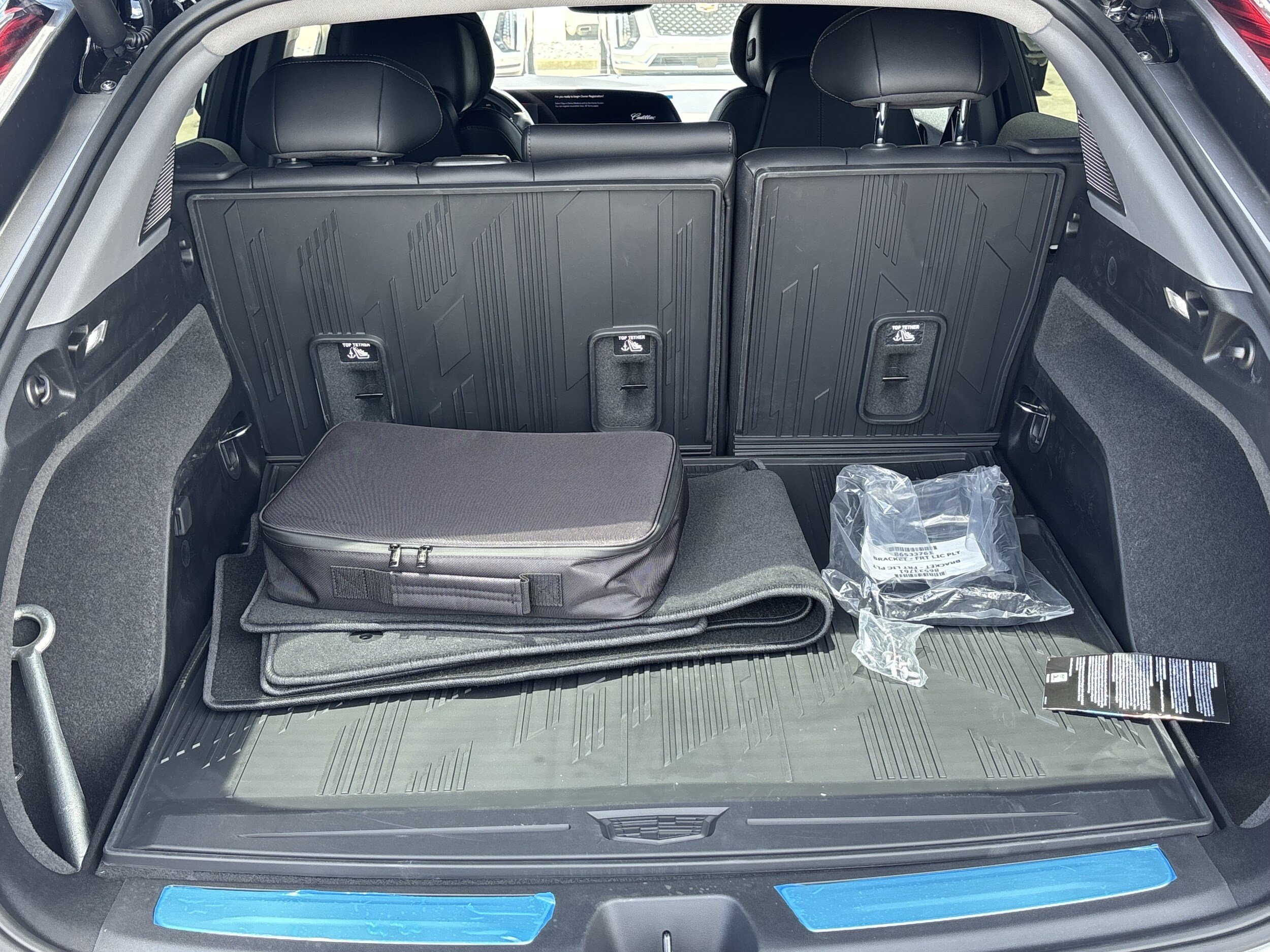 New 2026 Cadillac Optiq V w/ LPO, Floor Liner Package AWD/4WD image 11