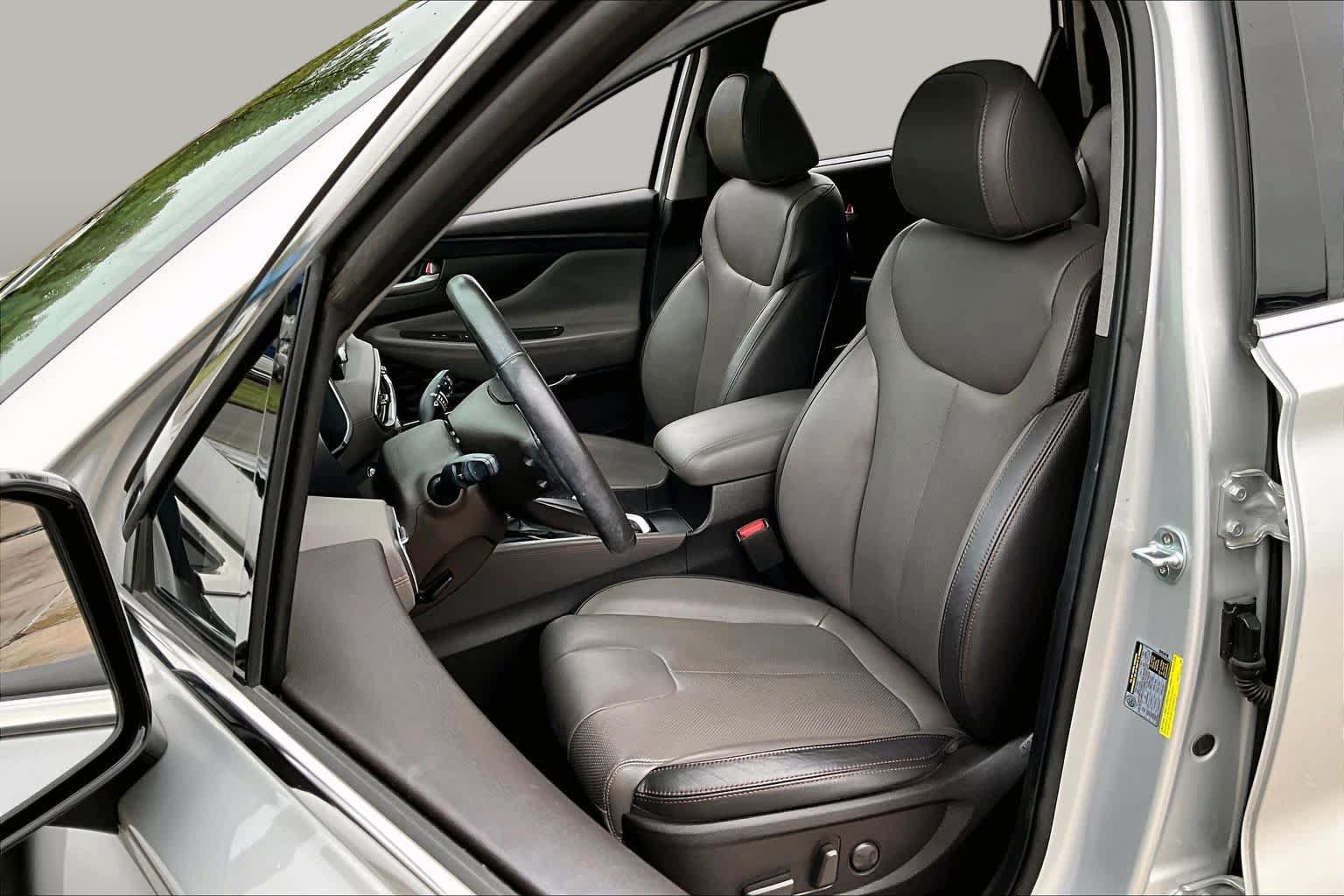 Used 2019 Hyundai Santa Fe Limited FWD image 8