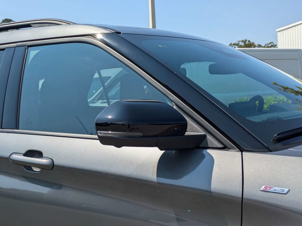 New 2027 Ford Explorer ST-Line RWD image 12