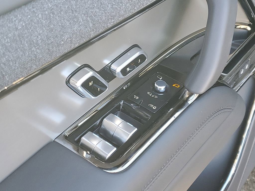 New 2026 Land Rover Range Rover Sport SE image 10