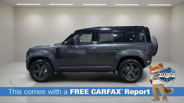 Used 2023 Land Rover Defender 110 SE image 3