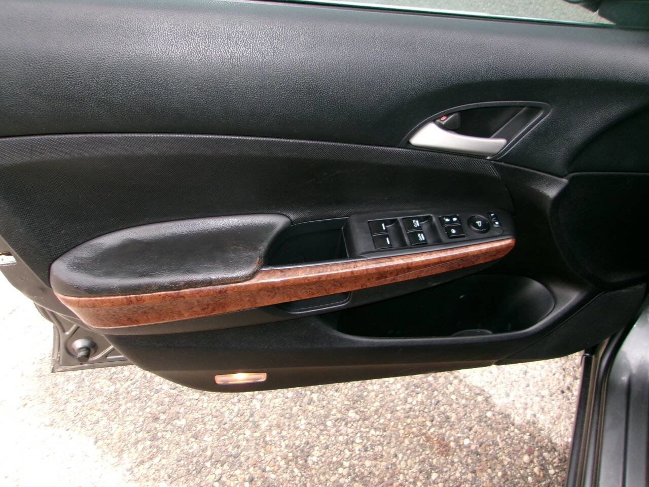 Used 2012 Honda Accord EX image 8