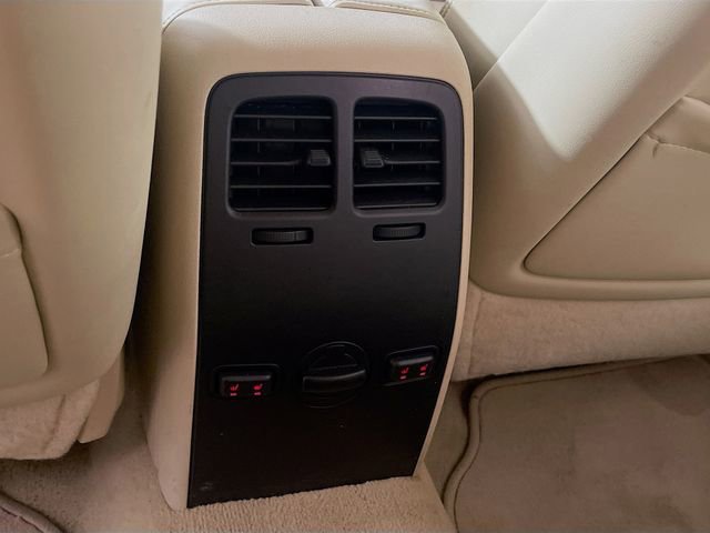 Used 2009 Lincoln MKS FWD image 26