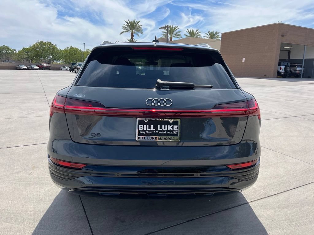 Used 2024 Audi Q8 e-tron Prestige w/ Prestige Package AWD/4WD image 9