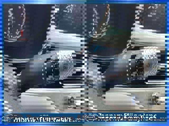 Used 2025 Genesis G70 2.5T image 24