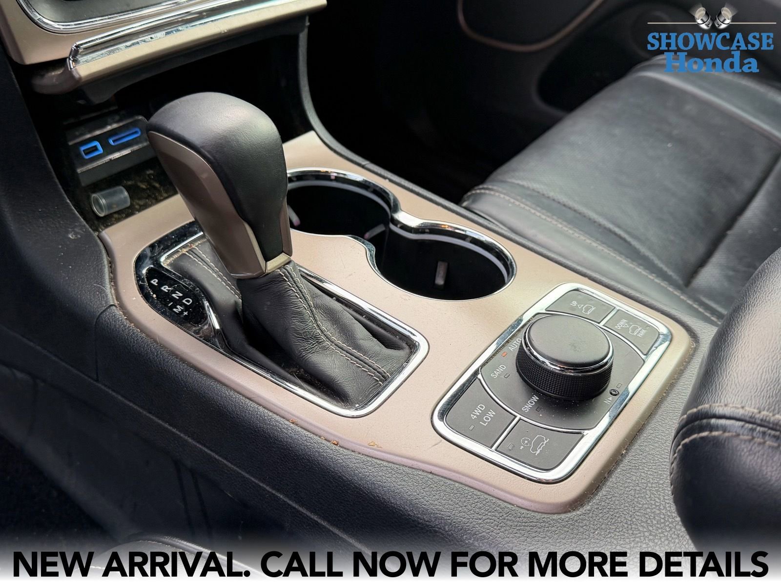 Used 2017 Jeep Grand Cherokee Overland w/ Jeep Active Safety Group AWD/4WD image 11