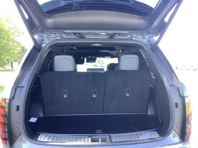 Used 2026 Hyundai Palisade Calligraphy image 9