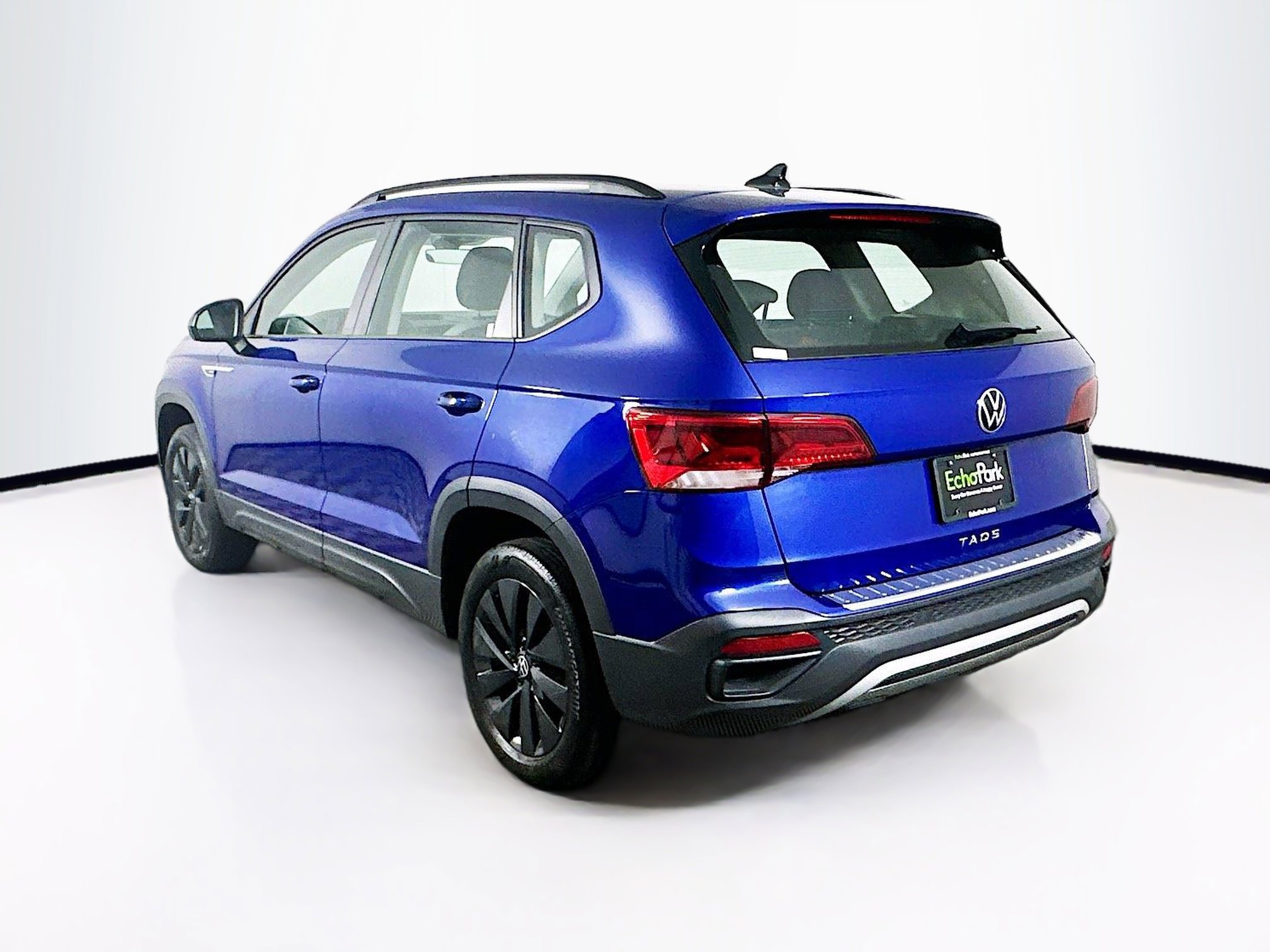 Used 2023 Volkswagen Taos S image 5