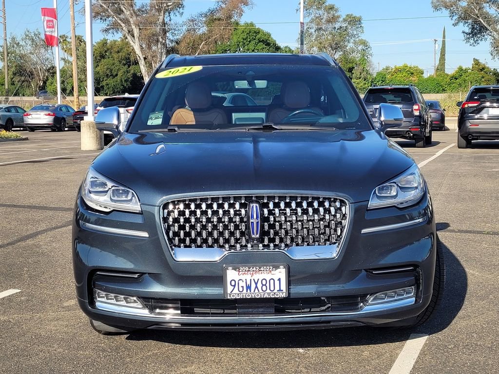 Used 2021 Lincoln Aviator Black Label Grand Touring w/ Class IV Trailer Tow Package AWD/4WD image 2
