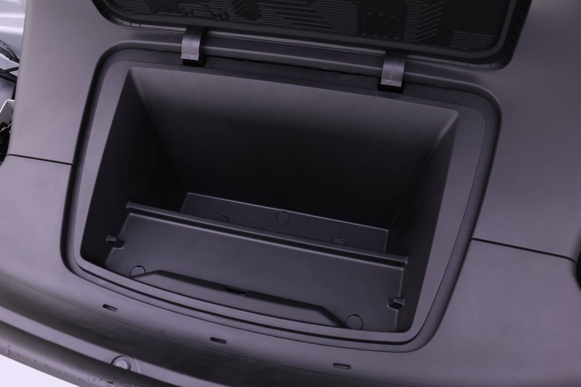 New 2026 Volvo EX30 Cross Country Ultra image 17