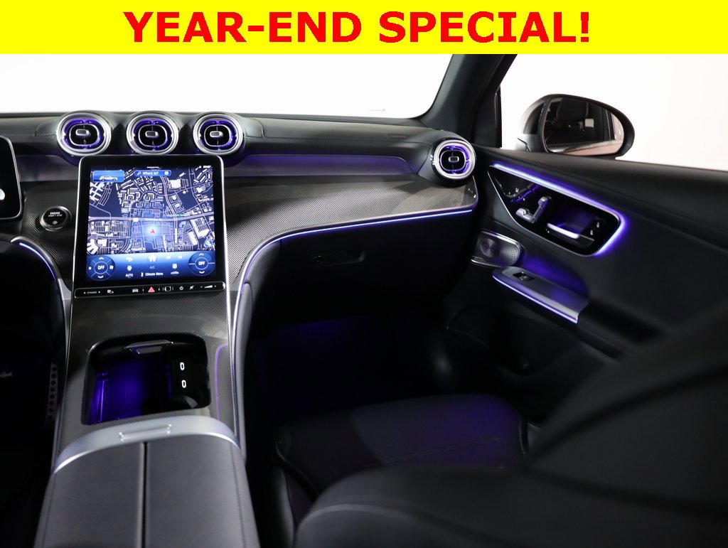 Used 2025 Mercedes-Benz GLC 300 4MATIC image 39