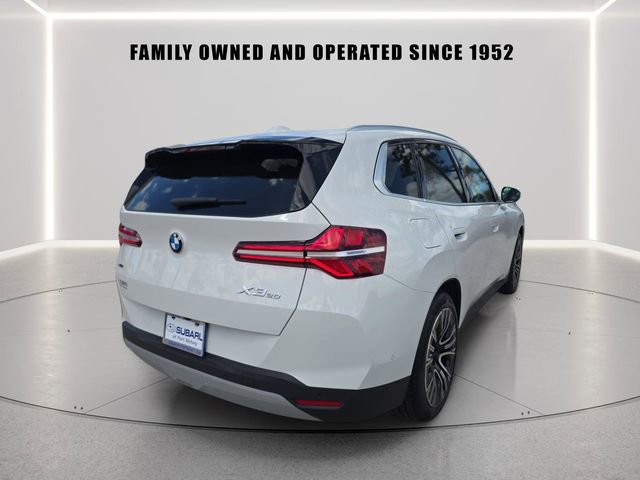 Used 2025 BMW X3 xDrive30i w/ Premium Package image 3