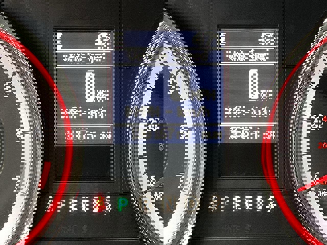 Used 2016 Dodge Grand Caravan R/T image 15