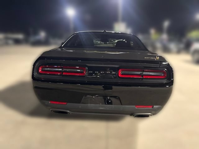 Used 2022 Dodge Challenger R/T Scat Pack RWD image 8
