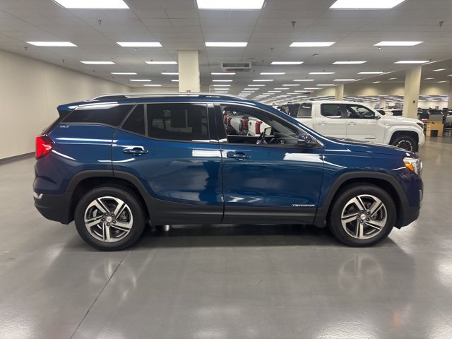 Used 2021 GMC Terrain SLT w/ LPO, Cargo Package image 8