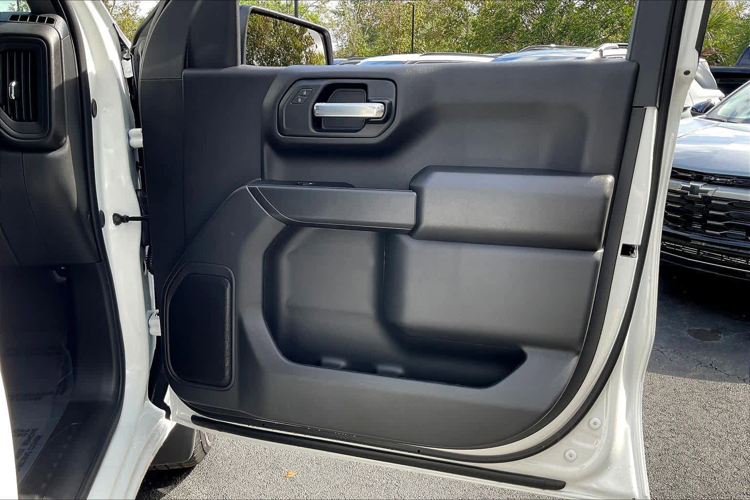 Used 2026 Chevrolet Silverado 1500 Custom image 46