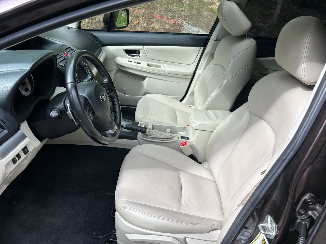 Used 2013 Subaru Impreza 2.0i Limited AWD/4WD image 9