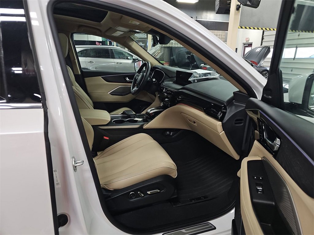 Used 2023 Acura MDX SH-AWD w/ Advance Package image 15