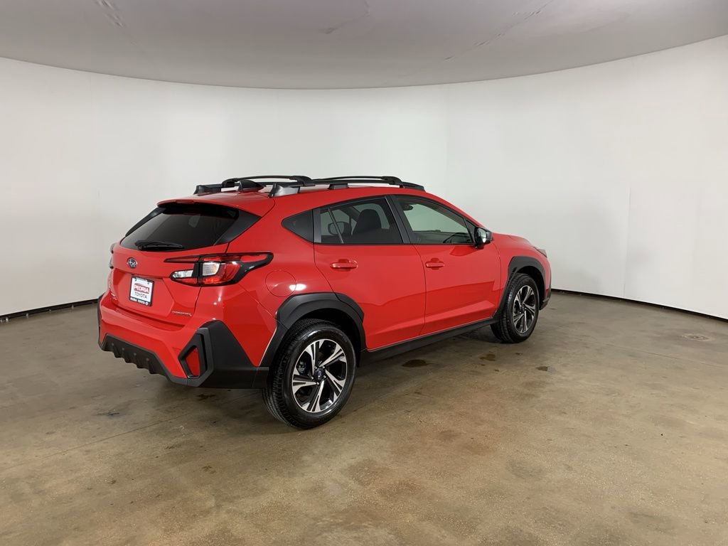 Used 2025 Subaru Crosstrek 2.0i Premium image 8