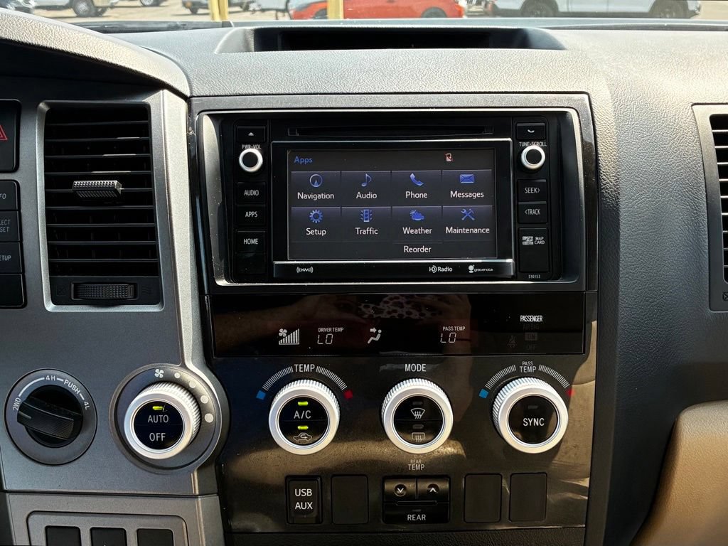 Used 2017 Toyota Sequoia SR5 AWD/4WD image 24