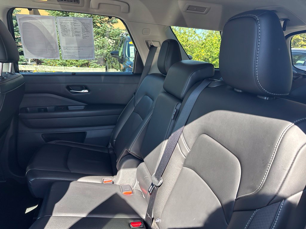Certified 2024 Nissan Pathfinder SL AWD/4WD image 20