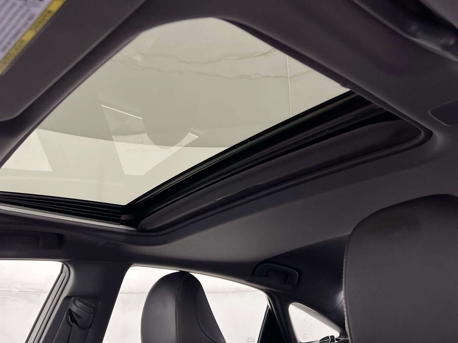 Used 2019 Toyota Avalon Touring w/ Advanced Safety Package image 24