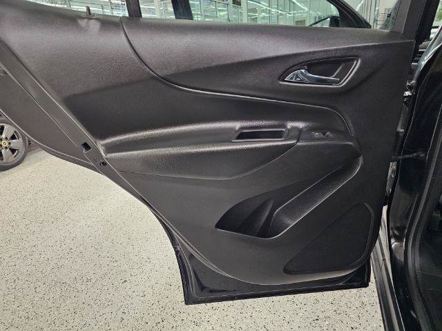 Used 2019 Chevrolet Equinox LT FWD image 26