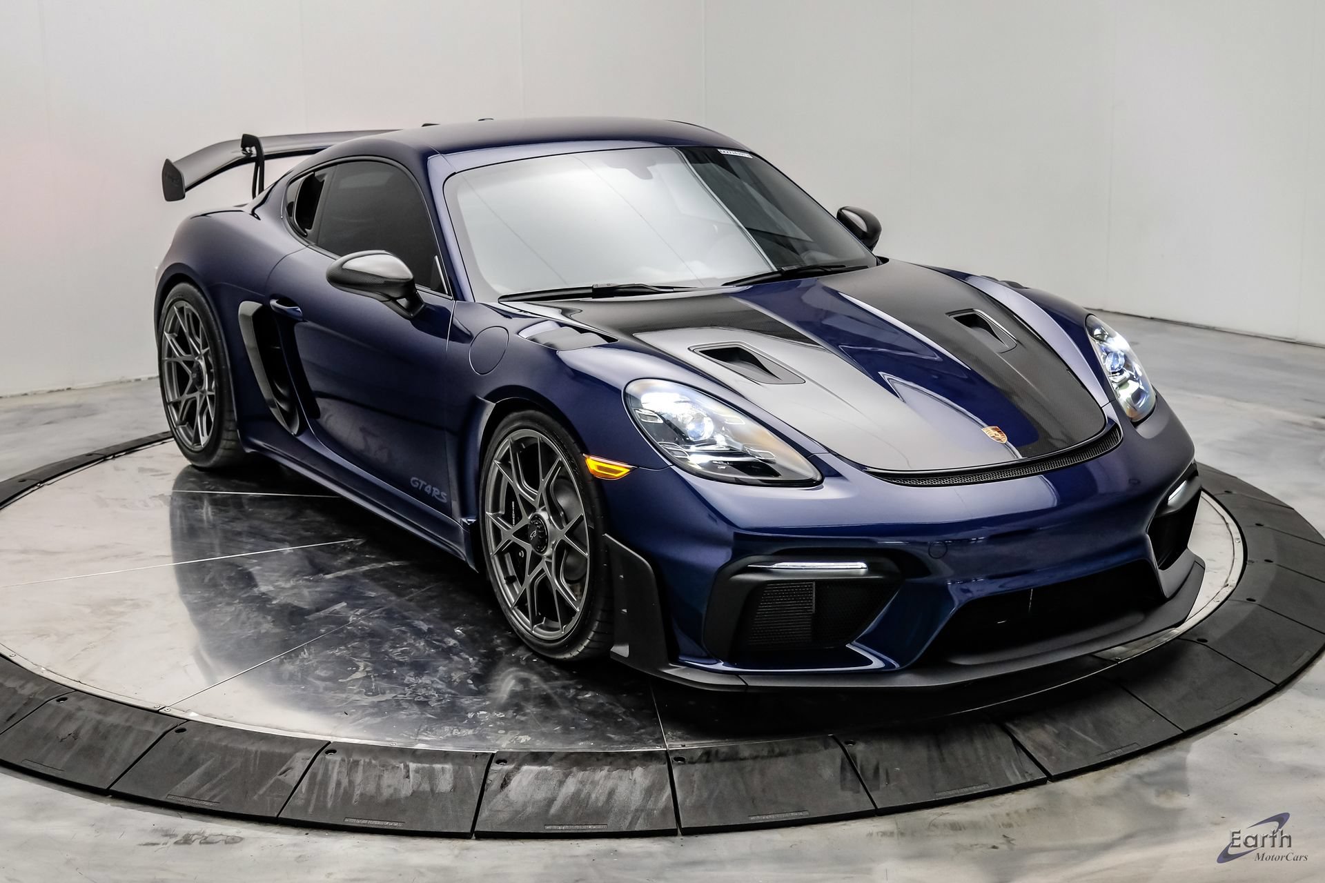 Used 2025 Porsche 718 Cayman GT4 RS RWD image 32