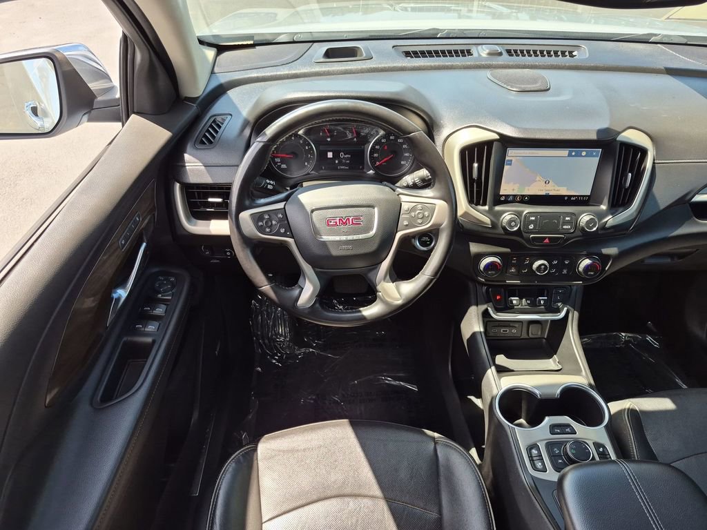 Used 2020 GMC Terrain Denali w/ Denali Premium Package AWD/4WD image 24