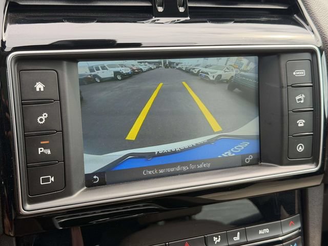 Used 2017 Jaguar F-PACE Prestige AWD/4WD image 22