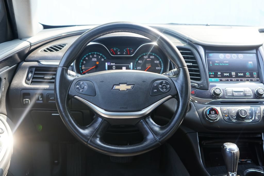 Used 2018 Chevrolet Impala Premier FWD image 10