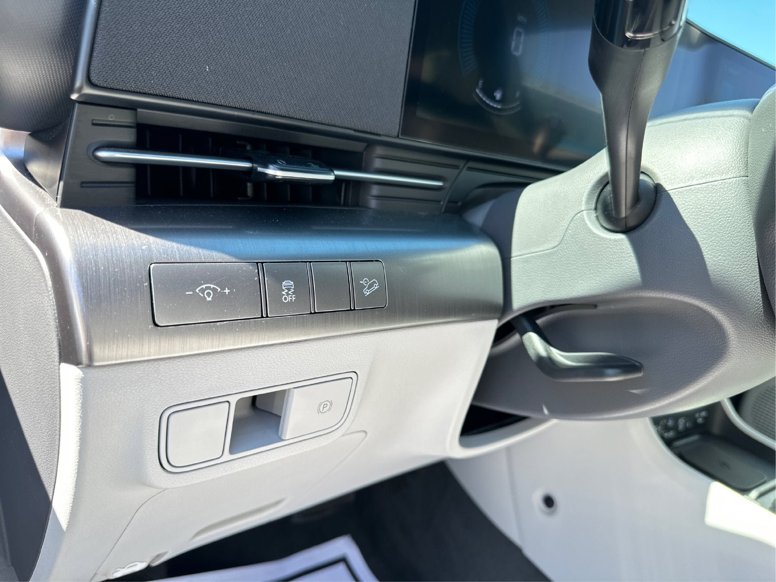 Certified 2026 Hyundai Kona SEL Sport AWD/4WD image 19