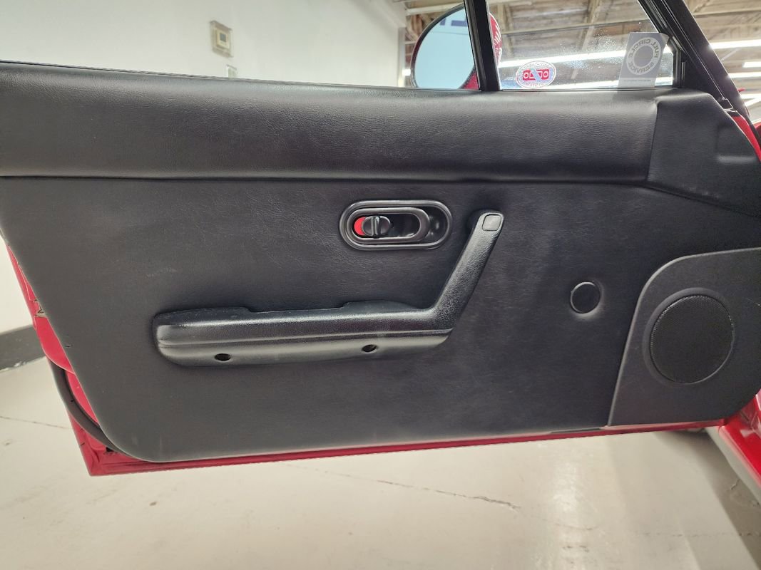 Used 1990 MAZDA MX-5 Miata image 23