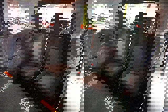 Used 2021 Ford Transit Connect XL image 23