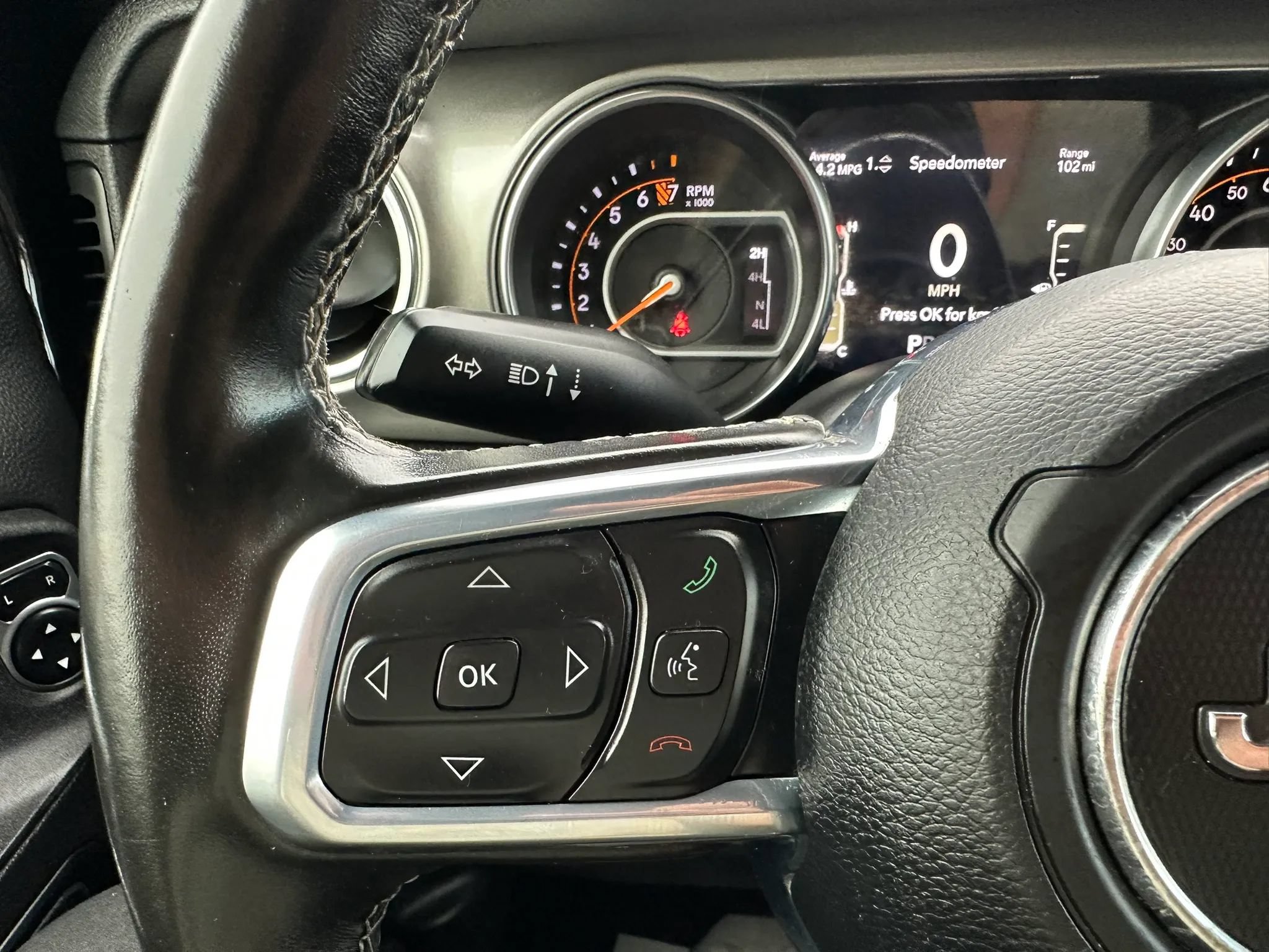 Used 2020 Jeep Gladiator Overland AWD/4WD image 18