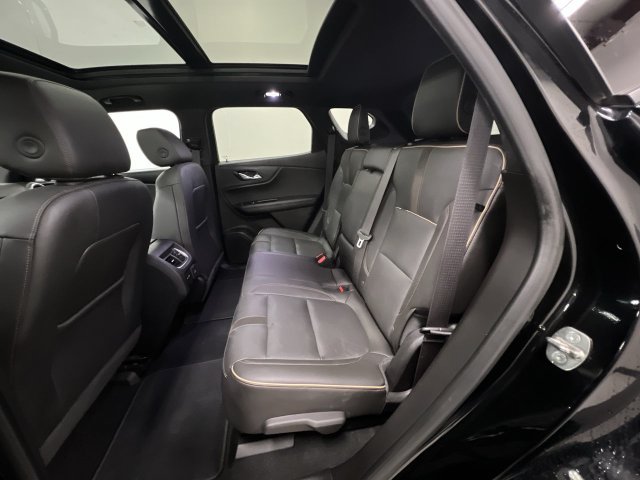 Used 2019 Chevrolet Blazer Premier w/ Sun and Wheels Package AWD/4WD image 27