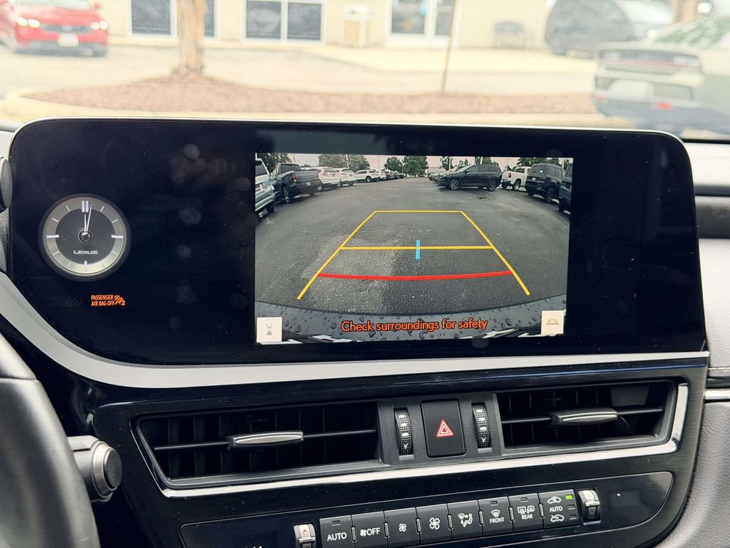 Used 2024 Lexus ES 350 w/ Premium Package FWD image 19