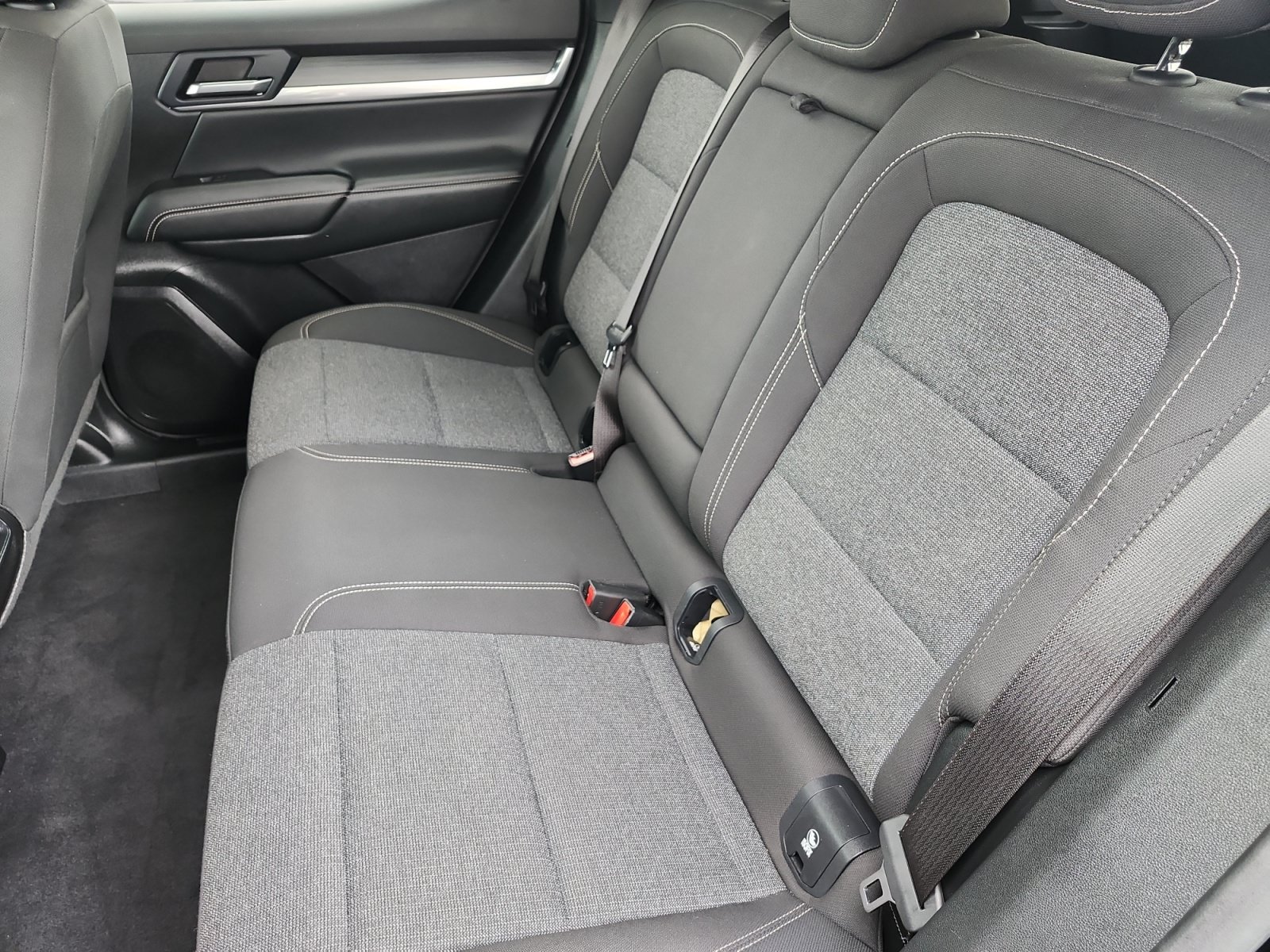 Used 2025 GMC Terrain Elevation AWD/4WD image 14