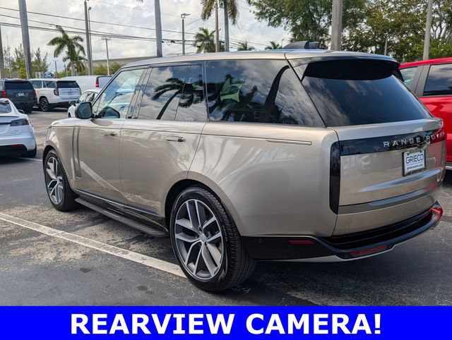 Used 2024 Land Rover Range Rover SE AWD/4WD image 5