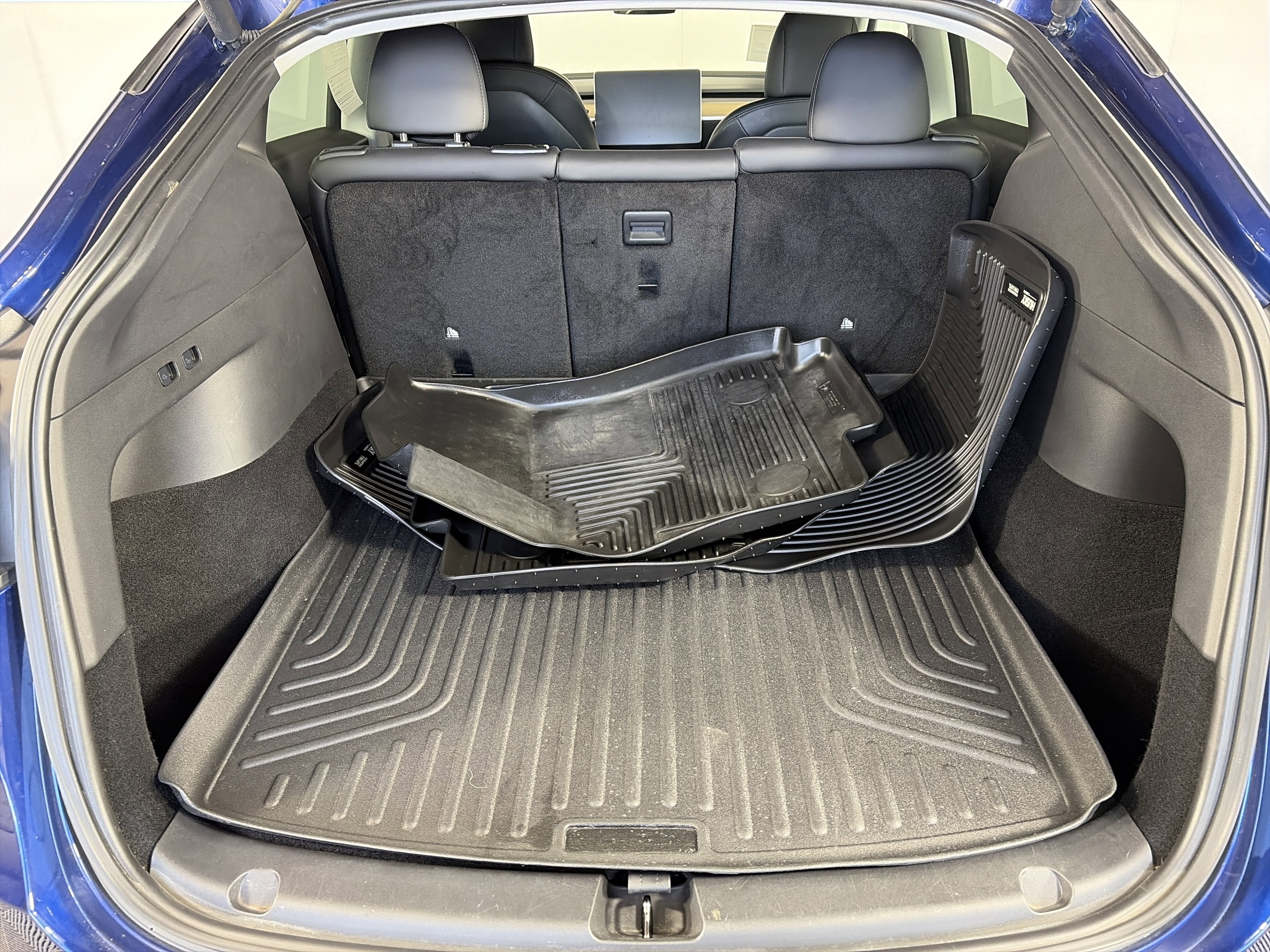 Used 2021 Tesla Model Y Long Range image 14