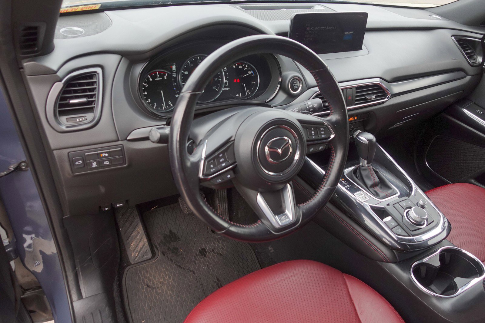 Certified 2023 MAZDA CX-9 Carbon Edition image 10