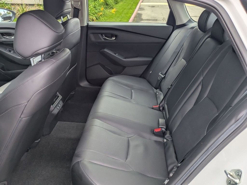 Used 2024 Honda Accord EX-L image 16