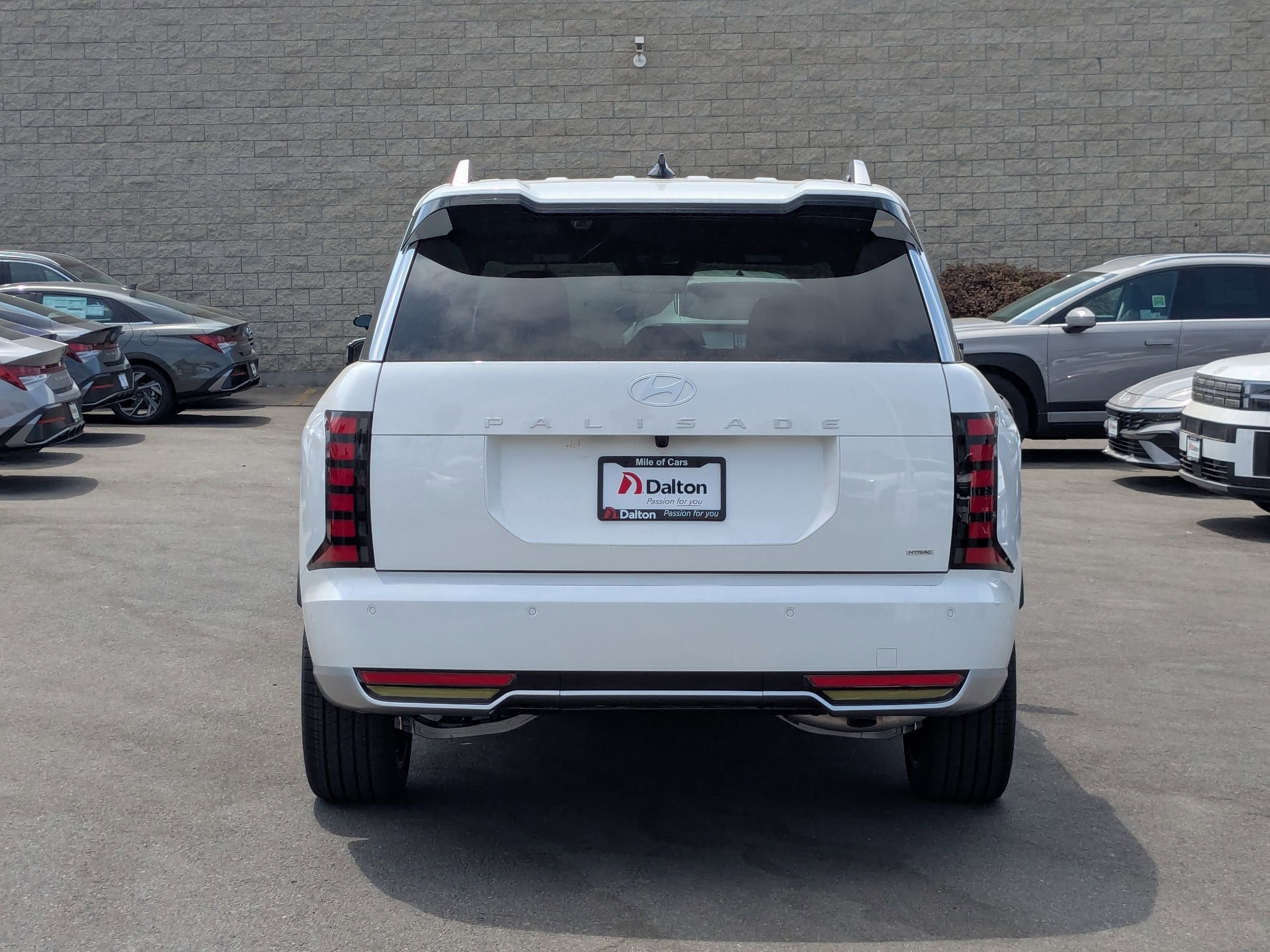 New 2026 Hyundai Palisade Calligraphy AWD/4WD image 3