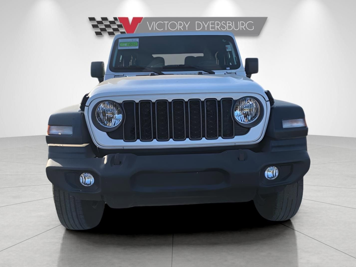 Used 2024 Jeep Wrangler Sport image 3