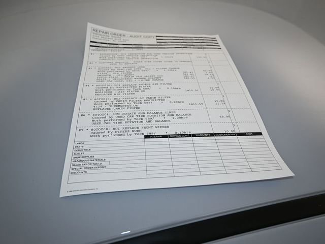 Used 2025 Nissan Versa SR w/ Electronics Package image 5