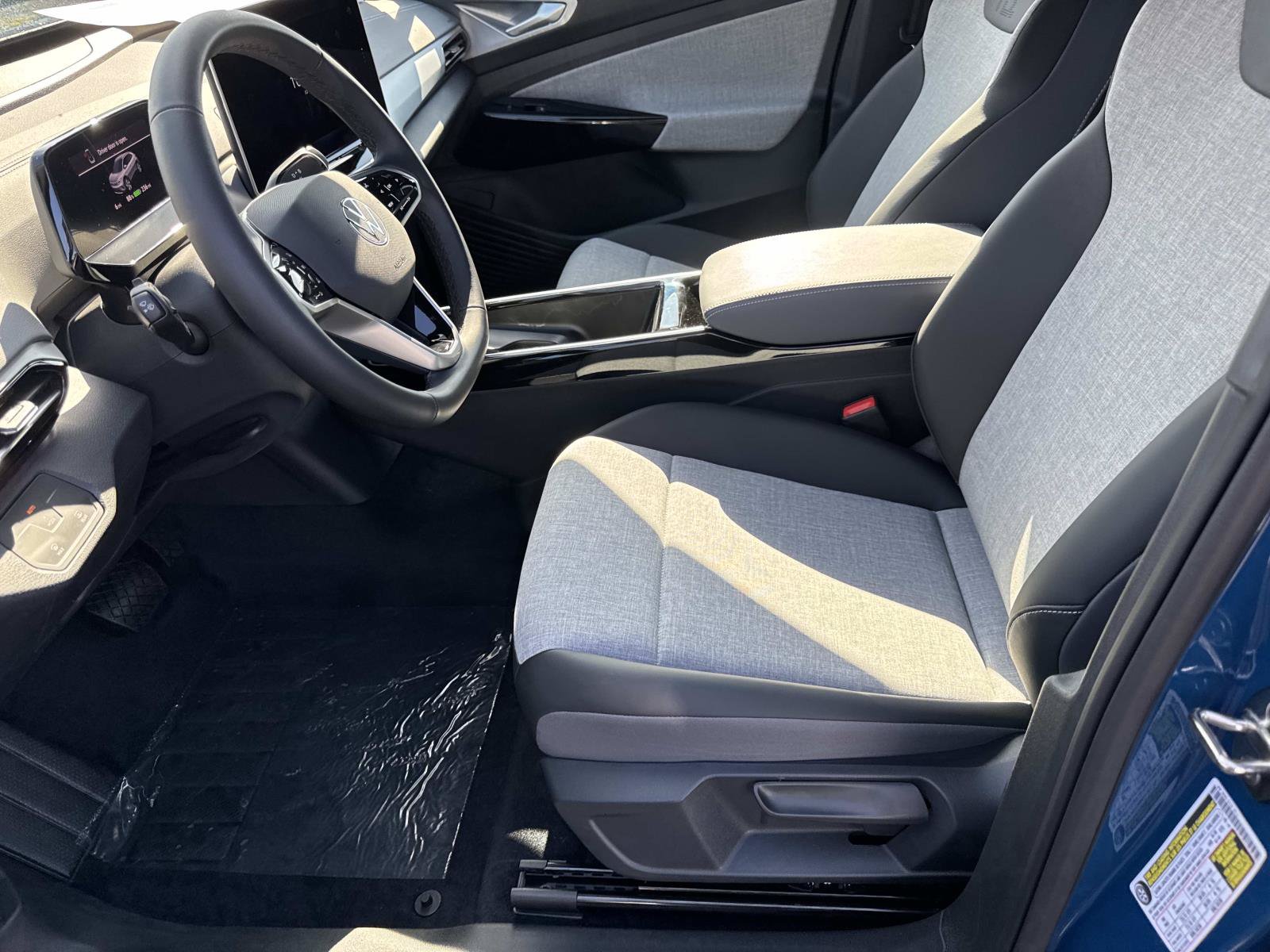 New 2026 Volkswagen ID.4 Pro RWD image 15