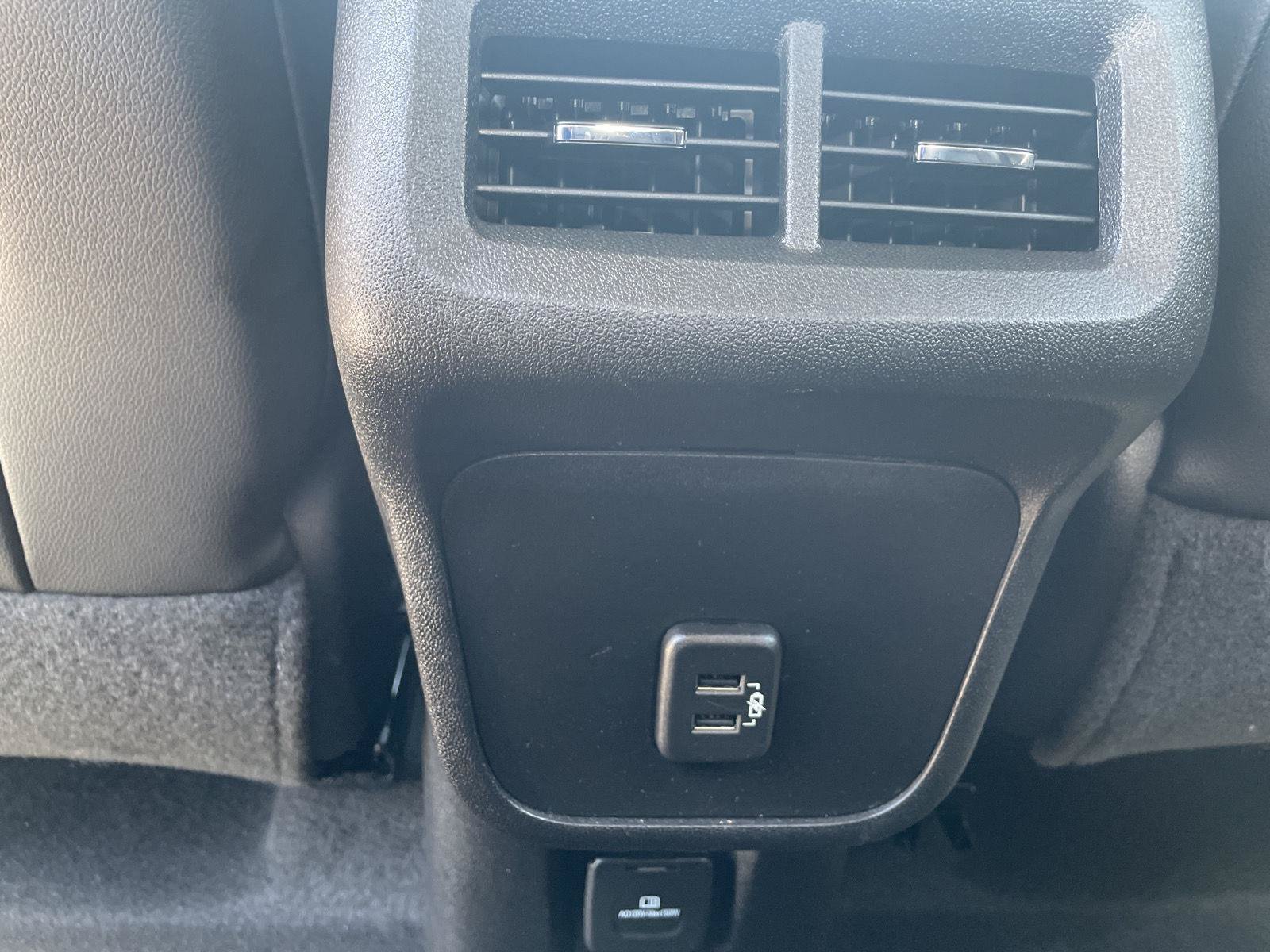 Used 2019 Chevrolet Equinox Premier FWD image 29