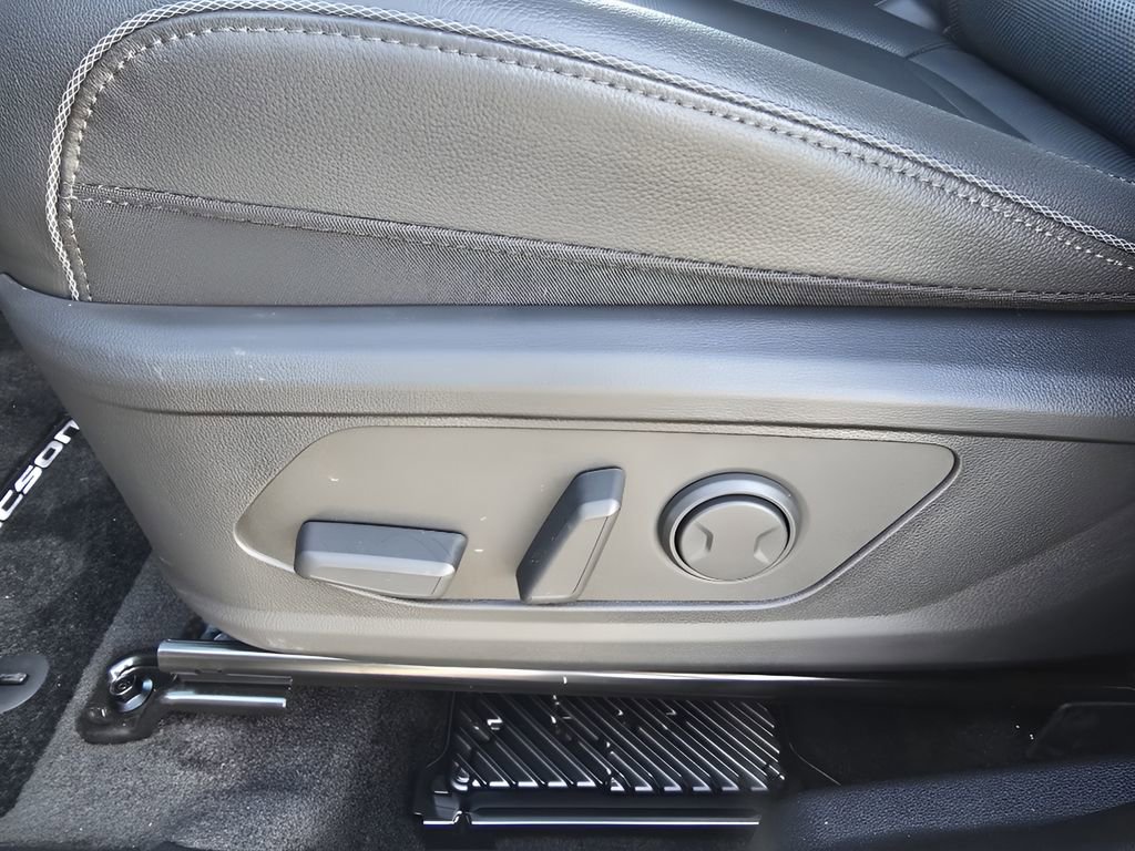 New 2026 Hyundai Tucson Limited w/ Tow & Go Package image 16