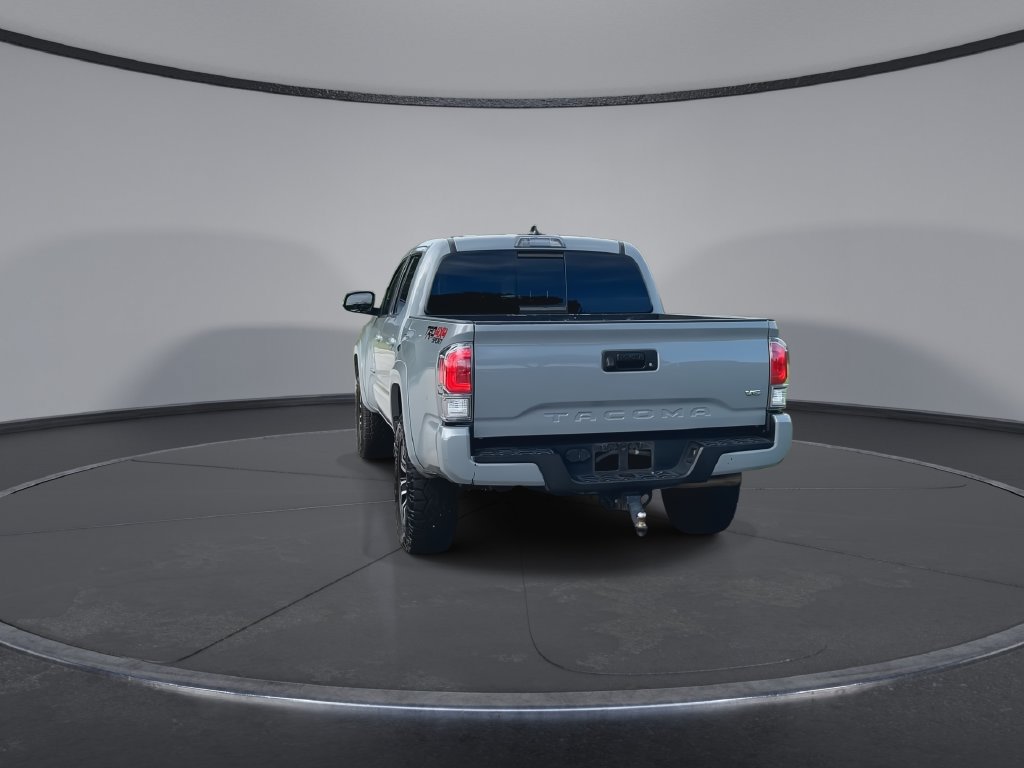 Used 2020 Toyota Tacoma TRD Sport AWD/4WD image 7